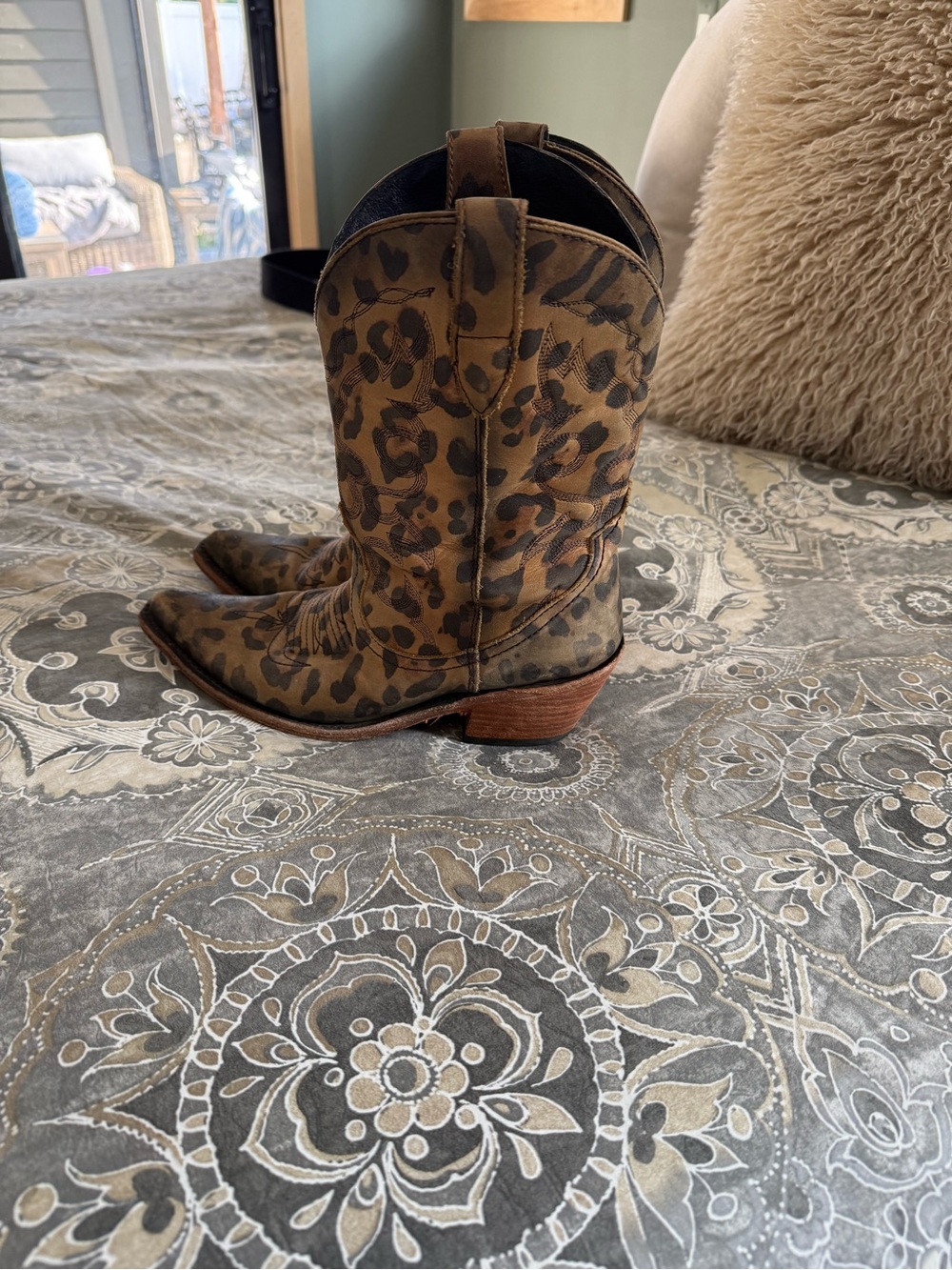 Leopard Print Western Cowboy Boots - Brown